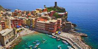 Cinque Terre - Vernazza- Vista dal sentiero con Monterosso