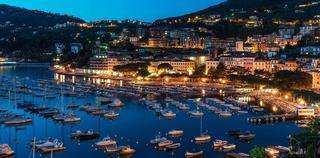 Lerici - Vista della passeggiata dall'alto del castello