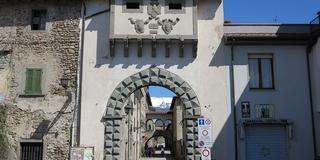 Lunigiana - Filetto - La porta del Borgo Castello